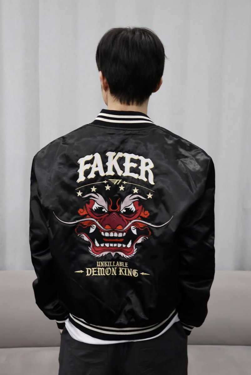 fakerized's tweet photo. 불사대마왕❤️‍🔥 https://t.co/NWLc0SUXX1