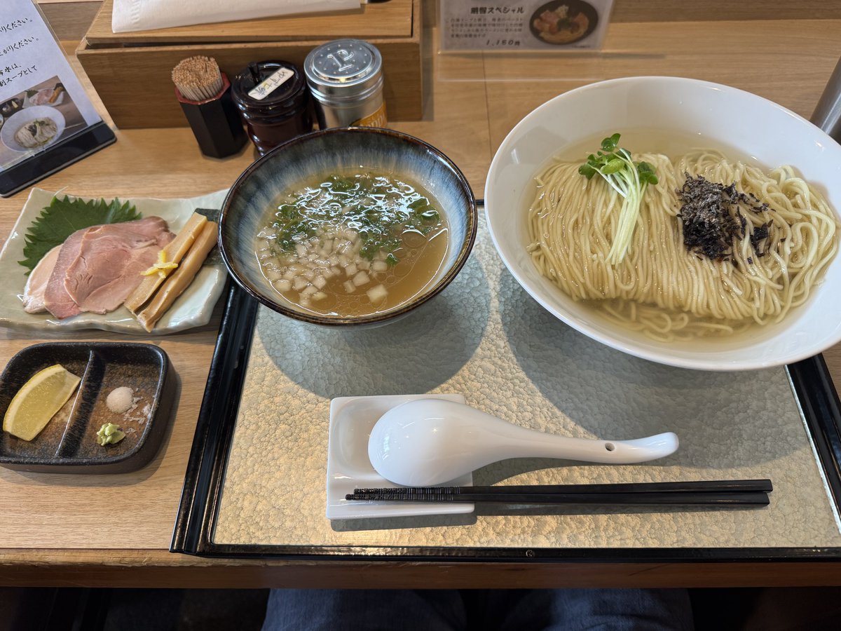 rol3574's tweet photo. 昆布水つけ麺の鯛塩 https://t.co/UMFb4kMpeI