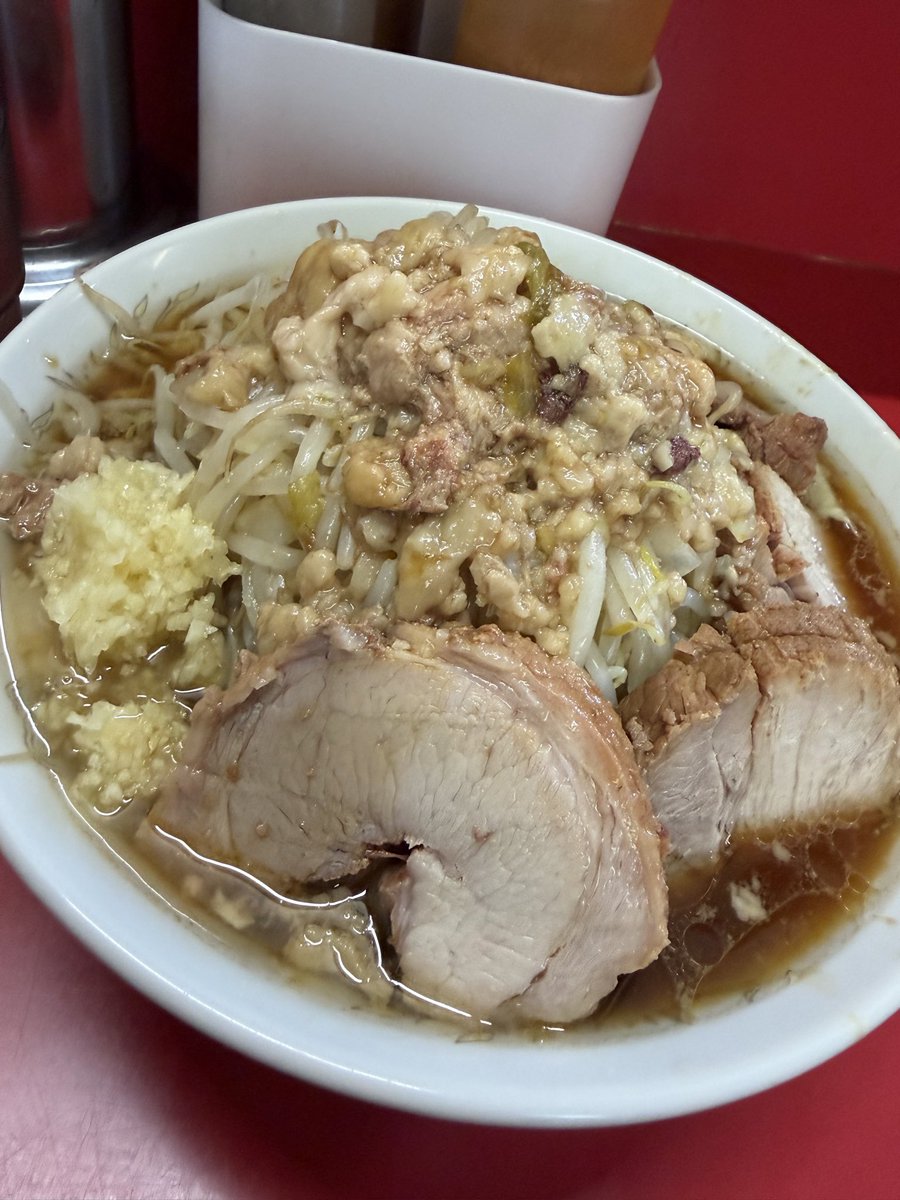 agarudakenanode's tweet photo. 二郎は真夏の東京で食うもんじゃない
味はめっちゃ好きです、食べやすかった https://t.co/EfFo8UE07s