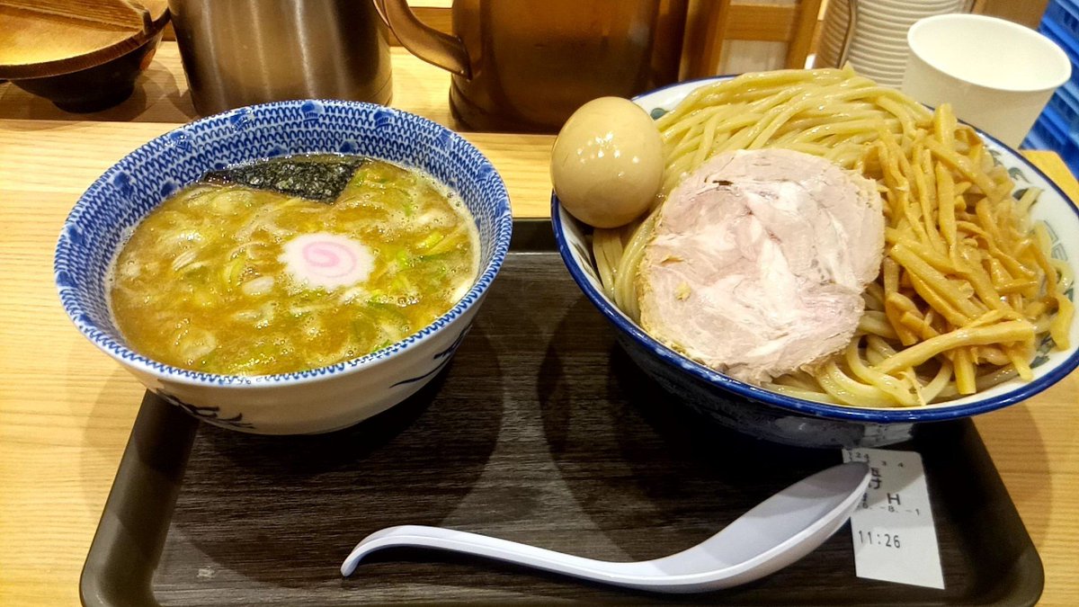 um22550606's tweet photo. 暑いからつけ麺 https://t.co/DqXrDtNe8m