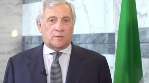 UpendrraRai's tweet photo. Italy temporarily suspends open-border travel with #Spain following a sharp rise in migrant crossings into the #Spanish enclave of Ceuta from Morocco. 

#Italian Foreign Minister @Antonio_Tajani announces the decision, saying the temporary suspension of the Schengen agreement with Spain was needed to safeguard Italy's security and protect the #EuropeanUnion's external borders.

The move will affect flights and maritime transport, and temporarily suspend Spain's Schengen border-free travel arrangements, which allow people to move freely across 29 European countries.