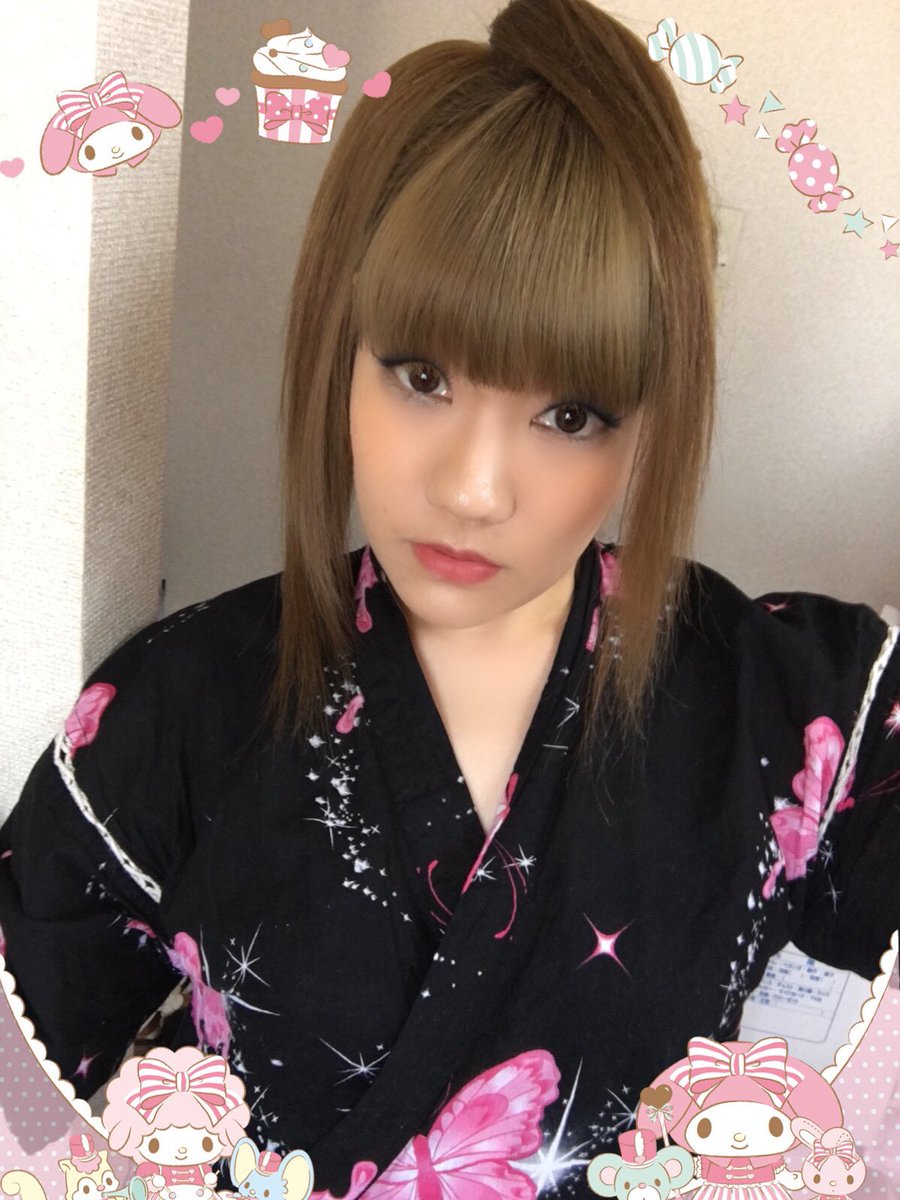 033hatiware's tweet photo. 懐かしいの出てきたぁー！

浴衣よりも甚兵衛が好き❤️ https://t.co/duf8JQpLO8