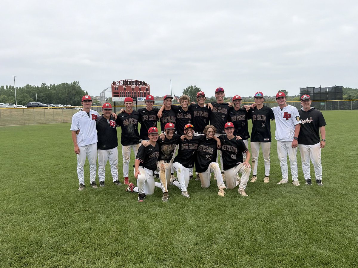 _EPBC's tweet photo. EAGLES season comes to an end tonight . Couldn’t be prouder of this group! We finish with an outstanding record of 27-10‼️Future is bright for Eden Prairie! @EPHSBaseball @EPLegion https://t.co/5IcjsCtJba