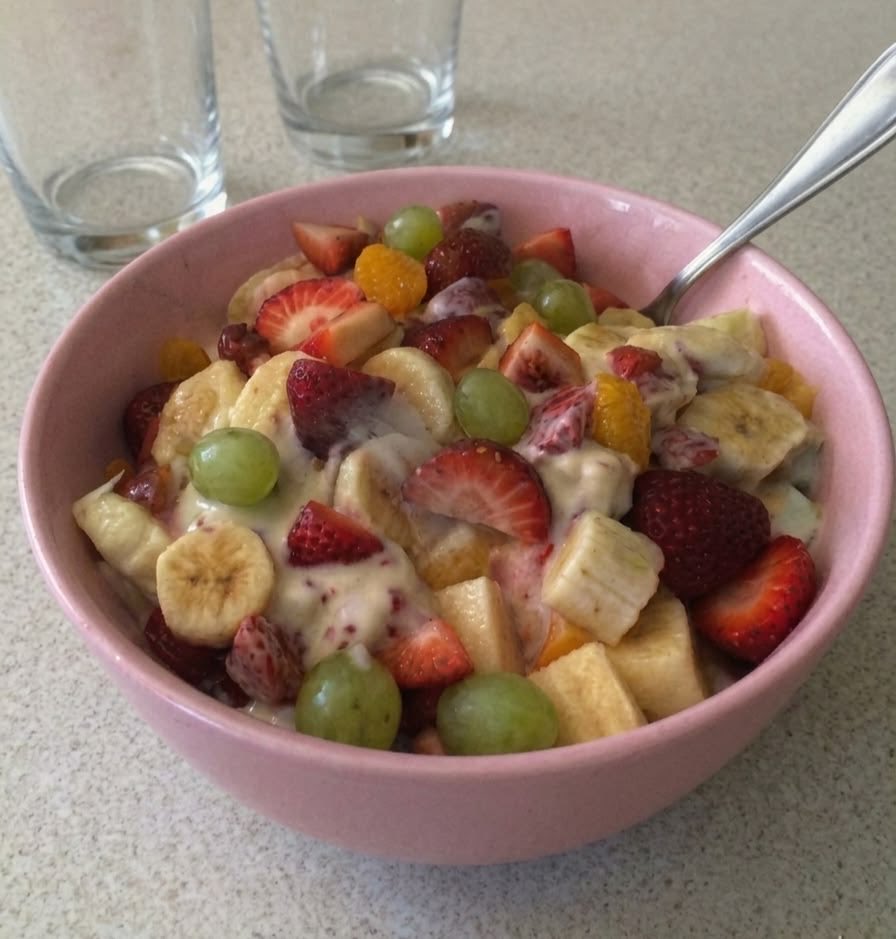 isagizye's tweet photo. 04. any fruit : you can’t convince me to count calories for fruits. i mean yes, i still do, but guys cmon they are such a better alternative then processed sugar. https://t.co/65sk2HWVYd
