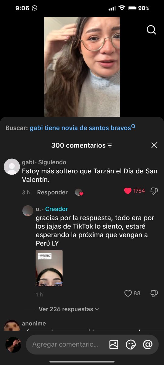 alebiholic's tweet photo. alch q les importa si gabi está soltero o no 🫩🫩 dejen d molestar él y yo JAMÁS haremos pública nuestra relación por respeto a su privacidad gracias bye 😘😘 https://t.co/s9zkNtKeSe