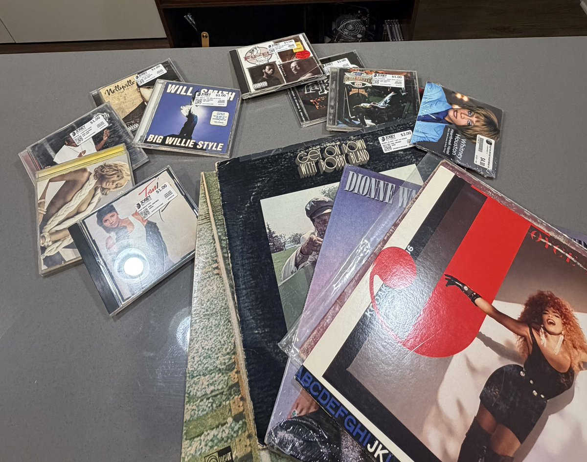 diaryofdesssade's tweet photo. 💿 https://t.co/JC69wq91kd