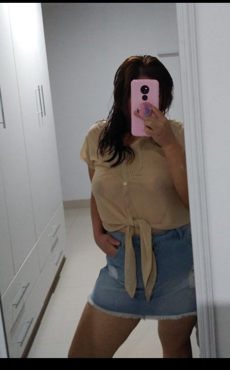 Meryag27's tweet photo. Alguien que me las quiera chupar? Jajaja ups 🥵💦😛 #swinger #limaswinger  #hotwife #cuckold #esposacompartida https://t.co/9OcMS1s3PM