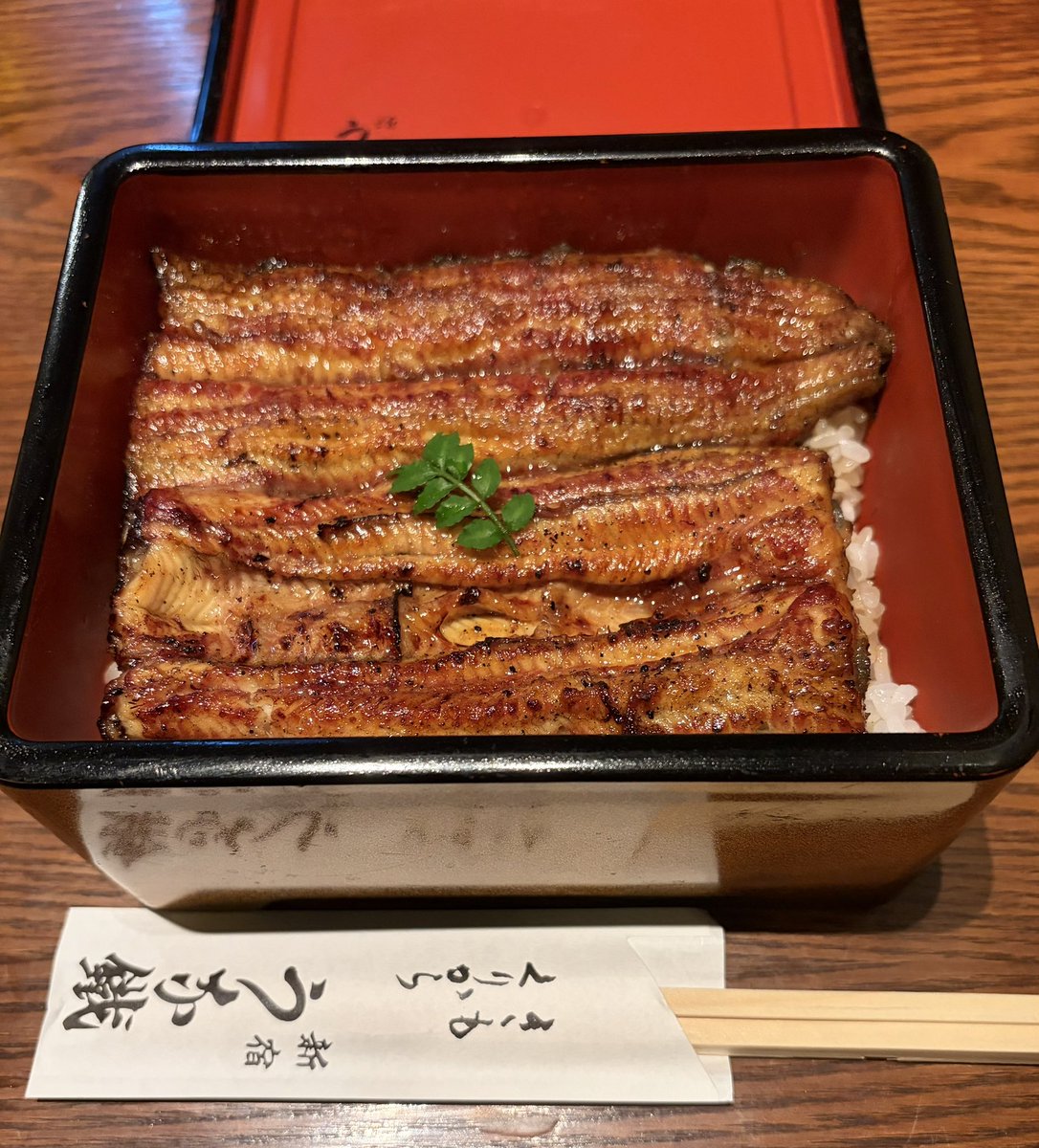 warushun1226's tweet photo. 最近あつすぎる

こんなに暑いの耐えれなかったってくらい暑い。 https://t.co/Yo5HqIBWSd