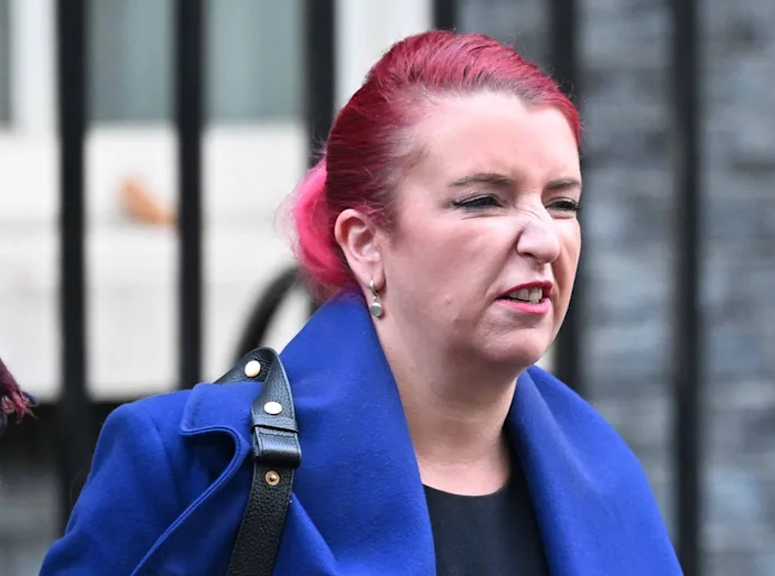 TheGNPE's tweet photo. Labour minister Louise Haigh denies Europe is facing an invasion of illegal migrants after 60000 people stormed the Spanish border

She told GB News she would not use language like that and said it is not an invading nation or force https://t.co/YV8TjNkkYO