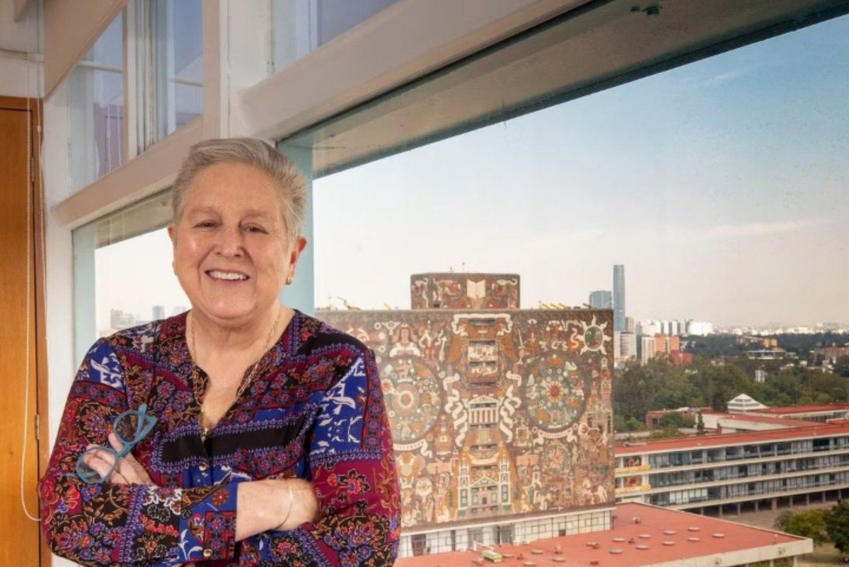 luisghernan's tweet photo. 👎🏽#FueraLomeli👎🏽

Para salvar su pellejo y a la cúpula dorada que lo sostiene con alfileres l, trás el derrumbe institucional, el Rector @UNAM_MX Leonardo Lomelí SACRIFICÓ a 
Patricia Dávila, primera mujer en ocupar la Secretaría General en la Historia de la universidad 

Pero ya es tarde: la crisis institucional se convirtirá pronto en CRISIS SOCIAL por la cadena de ERRORES y CORRUPCIÓN alrededor del fallido examen de admisión 

A estas alturas ya solo queda una salida: la RENUNCIA DEL RECTOR 

#FueraElRectorLomeli