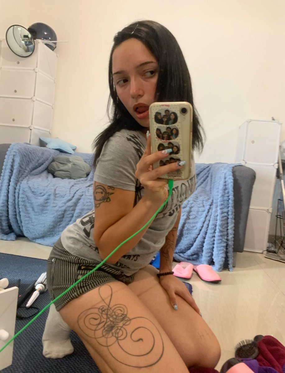 summermandanaa's tweet photo. Getting ready https://t.co/iYbdu4PQGc