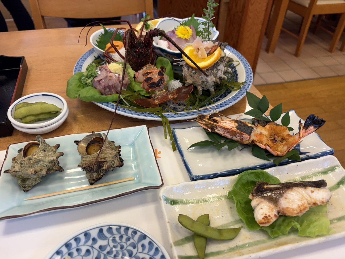 aya1an's tweet photo. よはまんぞくである https://t.co/Ra9mggIcKk