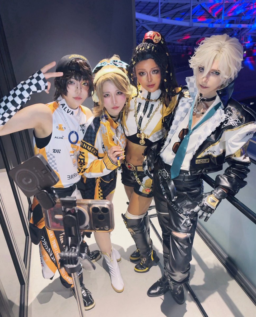 9Ru_Me's tweet photo. IJL2日目！
今日もSRE戦隊のみんなで待ってるよ

#第五人格8周年
#第五人格 #第五人格8arty https://t.co/M1UCohQ71p