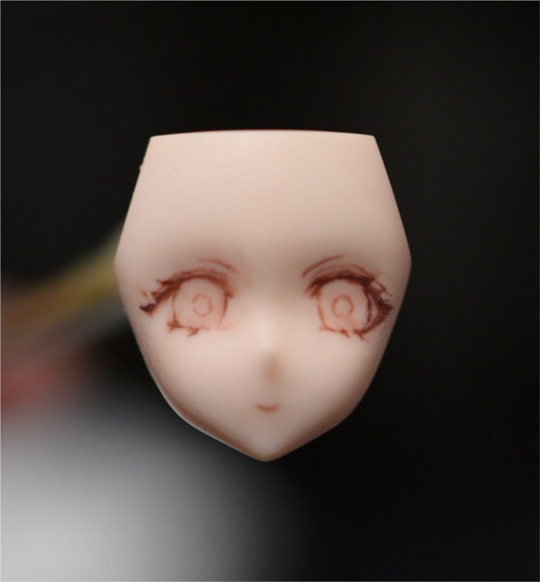 yanyan643's tweet photo. 【ゼンゼロ　アリア　制作状況】
・アイペ下書き
　茶色で塗装。
　これで全てが決まる！
・アイペ
　けっこう成功した！
　瞳孔の星マークが鬼門だった😅
　横顔が最高にアリア！けっこう満足してる。

あとはウィンク顔か… https://t.co/8Qv2kkAn9S