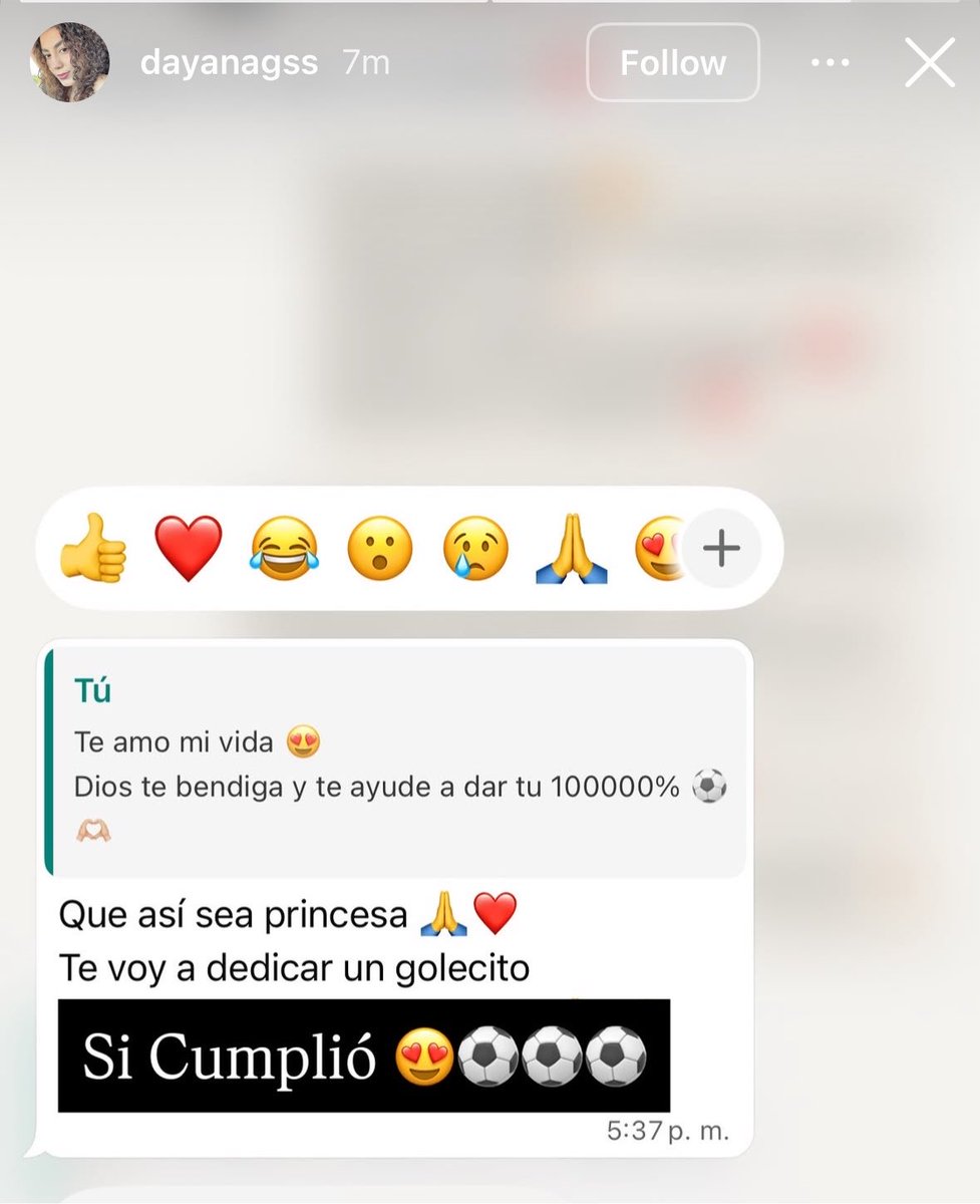 sehunsdior's tweet photo. de hombre decirle a tu esposa q le vas a dedicar un gol Y METER UN GOL, amor monogamia y familia https://t.co/qklOVCupNy