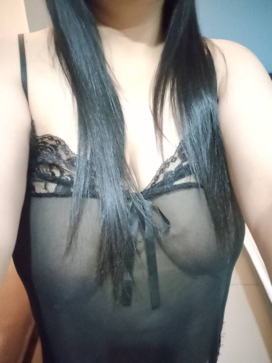 cuckoldcommu's tweet photo. แดง หรือ ดำ 🥰 https://t.co/sDLp7c2SyD