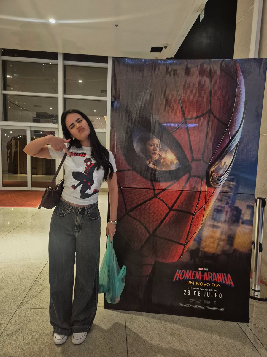 jkwithmay's tweet photo. eu te amo spider-man 🕸❤️ https://t.co/R3sbl9Nwjv