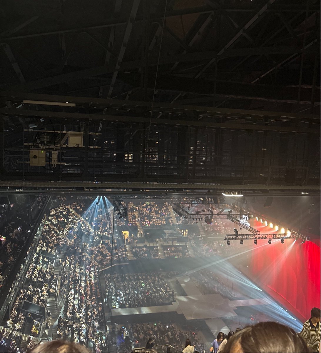 ryuta_kawalab's tweet photo. ゴミランランルー
福岡から遠征して該当自名義これ
5階席23列
こんなん立地、席全て含めて城ホの下位互換やんけ https://t.co/deG1zuGkvy