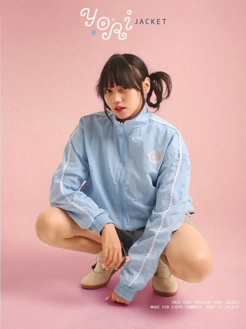 widlofs's tweet photo. TOLONGGGG 😭🩷 Brand lokal asal Jogja ini emang ga ada obattt… Koleksi jaket terbarunya GEMES PARAHHHH‼️😭✨ 
Sekali lihat langsung pengen check out. Siapa sih yang desain jaket selucu gini ?😭🫶🏻 https://t.co/WK5EjD0t6q