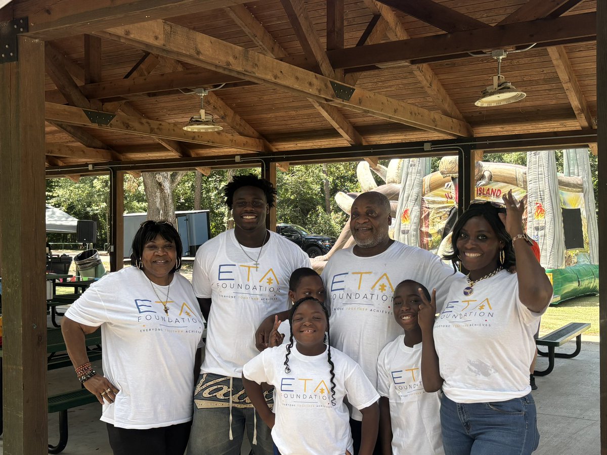 SadesCrown's tweet photo. @ETA_Foundation dump… the boy did it.  We thank God for his village.  We are grateful! @ZekAyangbile , I’m proud of you kiddo!  @sundraayangbile @electrolit  @draftjm13 Shout out to @LadyLeoHTX and her crew @Jhadynnelson1 and @cam1kwyatt as well as @shanks2cold and @WCShanks for showing love to a fellow teammate and fellow player…we had @CanesFootball , @TexasTechFB & @uarizona football in the house!!!! Now, that’s big!! Thank you, thank you, thank you!!

Other amazing vendors and donors not on X:

Ozellbrand- HUGE cleats donation

Faith Family Foward- “Block Breaker” cookie Mix (Ezekiel’s trademarked cookie) 
 
Martibirds inflatables and more -bounce house 

Gamedaypretzels-Italian ice and freshly squeezed lemonade

Dessert factory- Funnel Cakes

Poweredbysoundtx- DJ