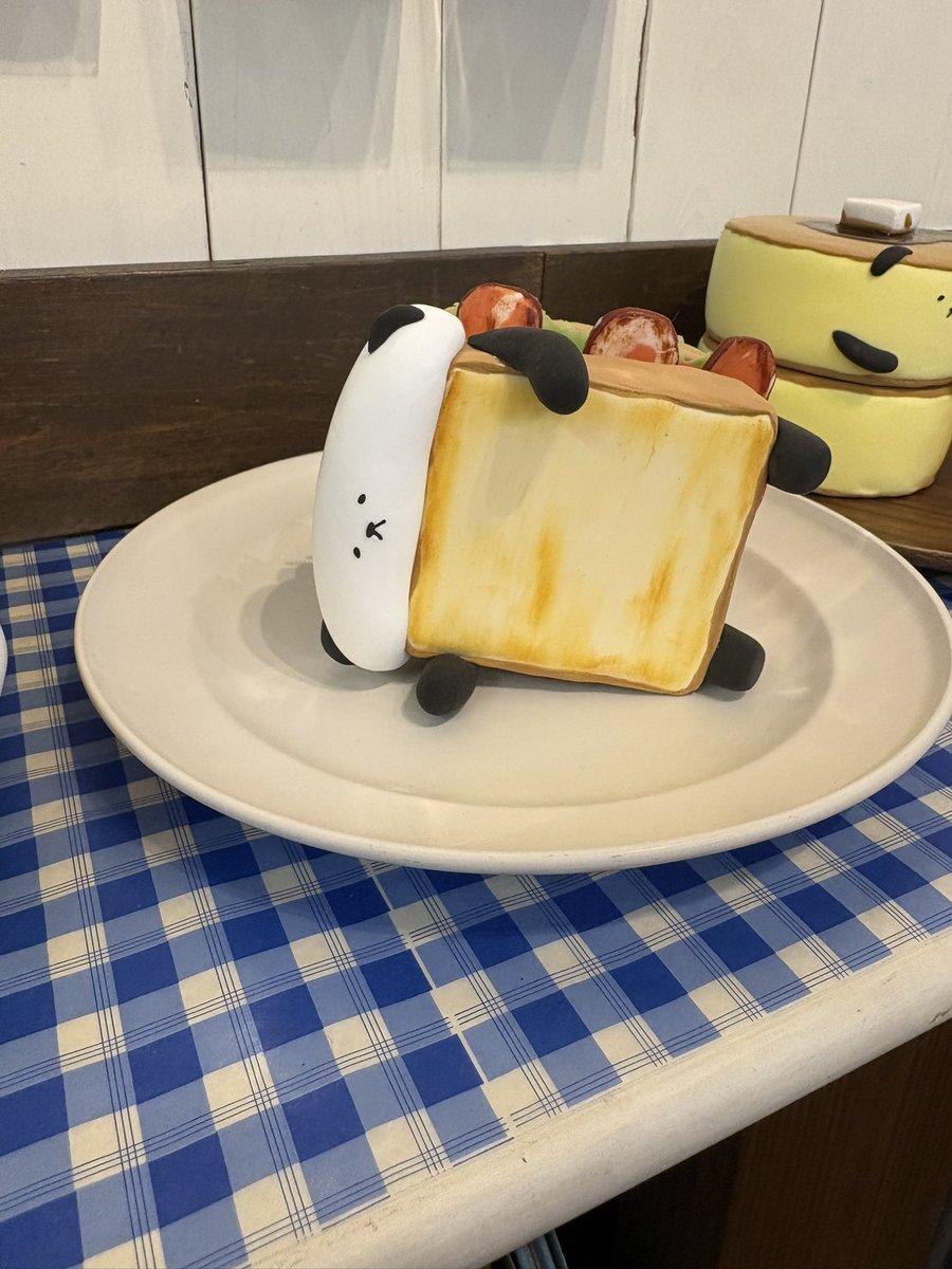 popoyamaoka's tweet photo. キャナウ(@canow_news )の企画展、私の好きな喫茶店が開催中です🍮
今回のパンダは後日配送ではなく、お買い上げ後お持ち帰りできます🍞
#キャナウ #canow #阿佐ヶ谷 #カトコト #パンダ https://t.co/Cp1q3fGA6N