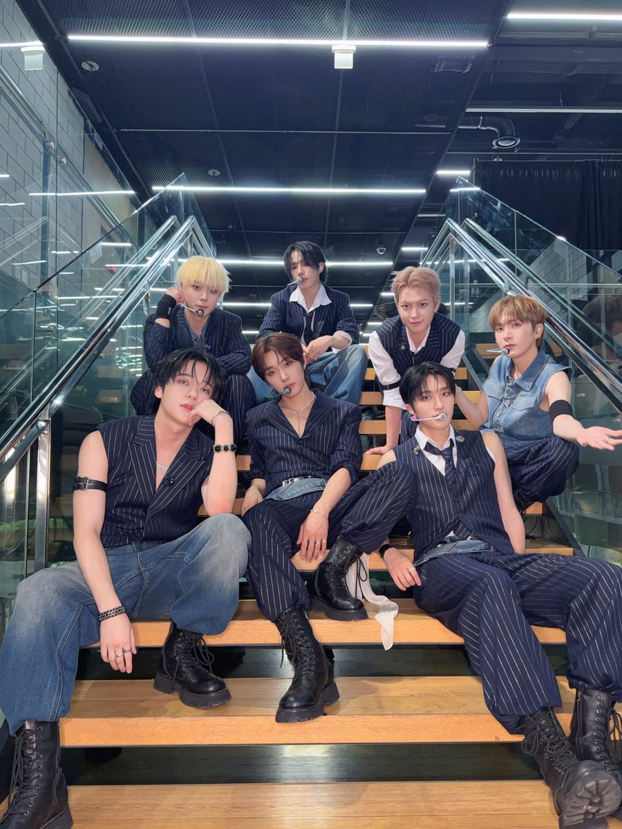 for_omegax's tweet photo. We’re gearing up with fanprojects and looking for FOR X who’ll be (or interested) at the 𝟮𝟬𝟮𝟲 𝗢𝗠𝗘𝗚𝗔 𝗫 𝗔𝗦𝗜𝗔 𝗧𝗢𝗨𝗥 [𝗕𝗘𝗬𝗢𝗡𝗗] in Manila.

If you want to be part of the x gdm, lmk! Let’s make this tour unforgettable for OX. Please help spread 🙇‍♀️ #OMEGAXinManila https://t.co/dPIYOjdQyo