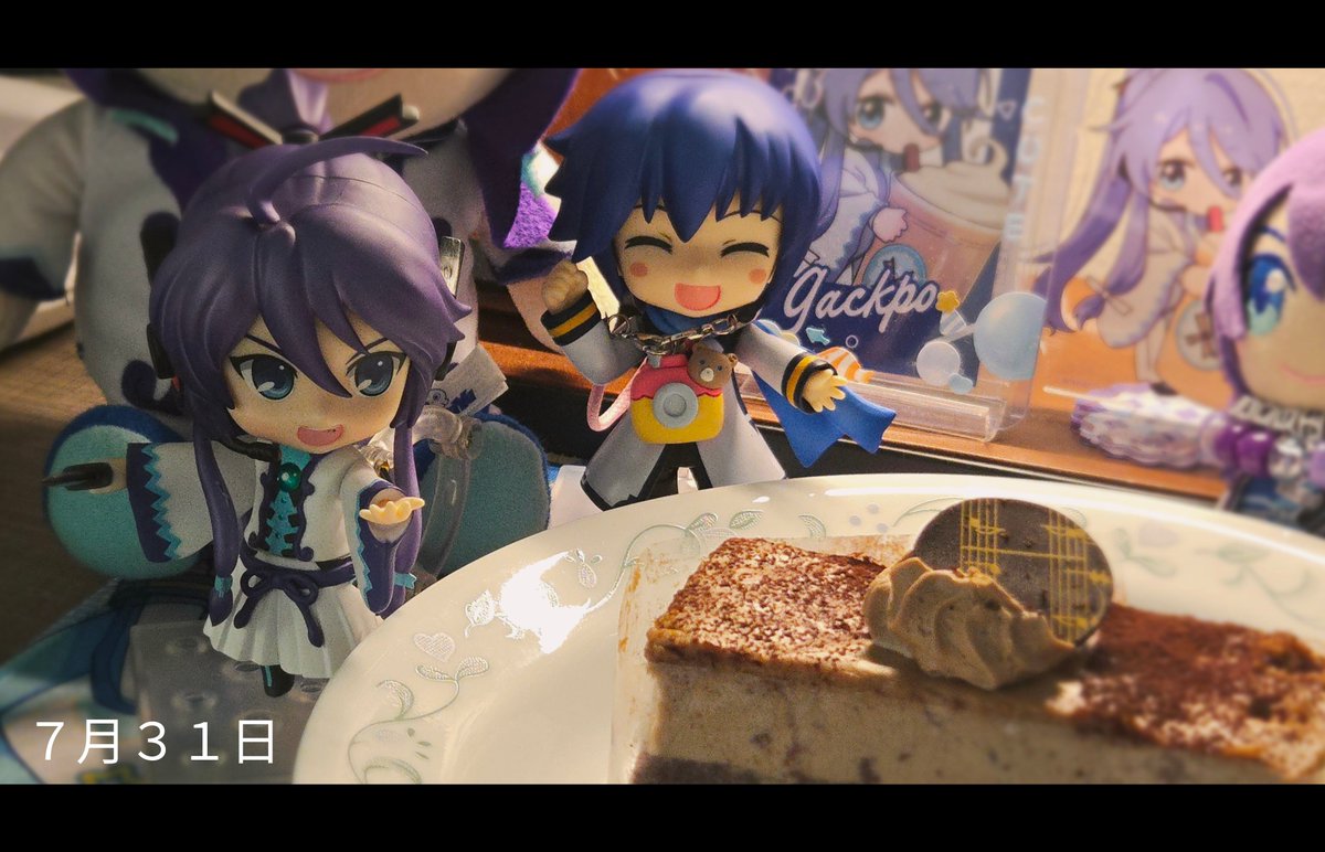 snufkepo's tweet photo. birthday pictures ｡ﾟ(ﾟ＾Д＾ﾟ)ﾟ｡
#神威がくぽ #kaito #gakukai https://t.co/V5h7d24p7Y