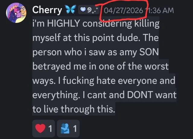 Farfalla_Hour's tweet photo. (Same day where Cherry cut off Anon, the person they groomed)
Cherry 😂😂😂😂😂😂😂😂holy shit bro imagine calling the person you groomed like some sort of traitor THEY HAVEN'T EVEN SPOKEN TO YOU YET but Ig you saw my document update first?? Literal moron https://t.co/nIRkON33Rh