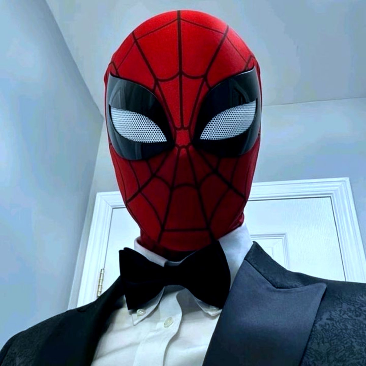 SpideyAnomaly's tweet photo. 𝐇𝐞𝐲! 𝐌𝐲 𝐧𝐚𝐦𝐞 𝐢𝐬 𝐁𝐞𝐧 𝐉𝐨𝐧𝐞𝐬.
⠀⠀
𝖠 𝗆𝖺𝗇 𝗈𝗎𝗍 𝗈𝖿 𝖳𝗂𝗆𝖾 🕸️ 𝖥𝗋𝗂𝖾𝗇𝖽𝗅𝗒 𝖭𝖾𝗂𝗀𝗁𝖻𝗈𝗋𝗁𝗈𝗈𝖽.

“ 𝘋𝘰𝘯'𝘵 𝘔𝘦𝘴𝘴 𝘸𝘪𝘵𝘩 𝘵𝘩𝘦 𝗔𝗺𝗮𝘇𝗶𝗻𝗴 𝗦𝗽𝗶𝗱𝗲𝗿-𝗠𝗮𝗻 ”

#MarvelRP #MVRP #FreeRol https://t.co/dM5kbrbn2I