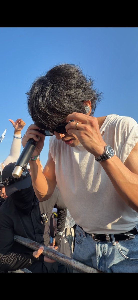 DNDN_821's tweet photo. 개오랜만에 왔더니 누가 엄마선구리뺏어가니 불효자녀석.아!!!!!!!!!!!!! https://t.co/r3Nj81Twjq