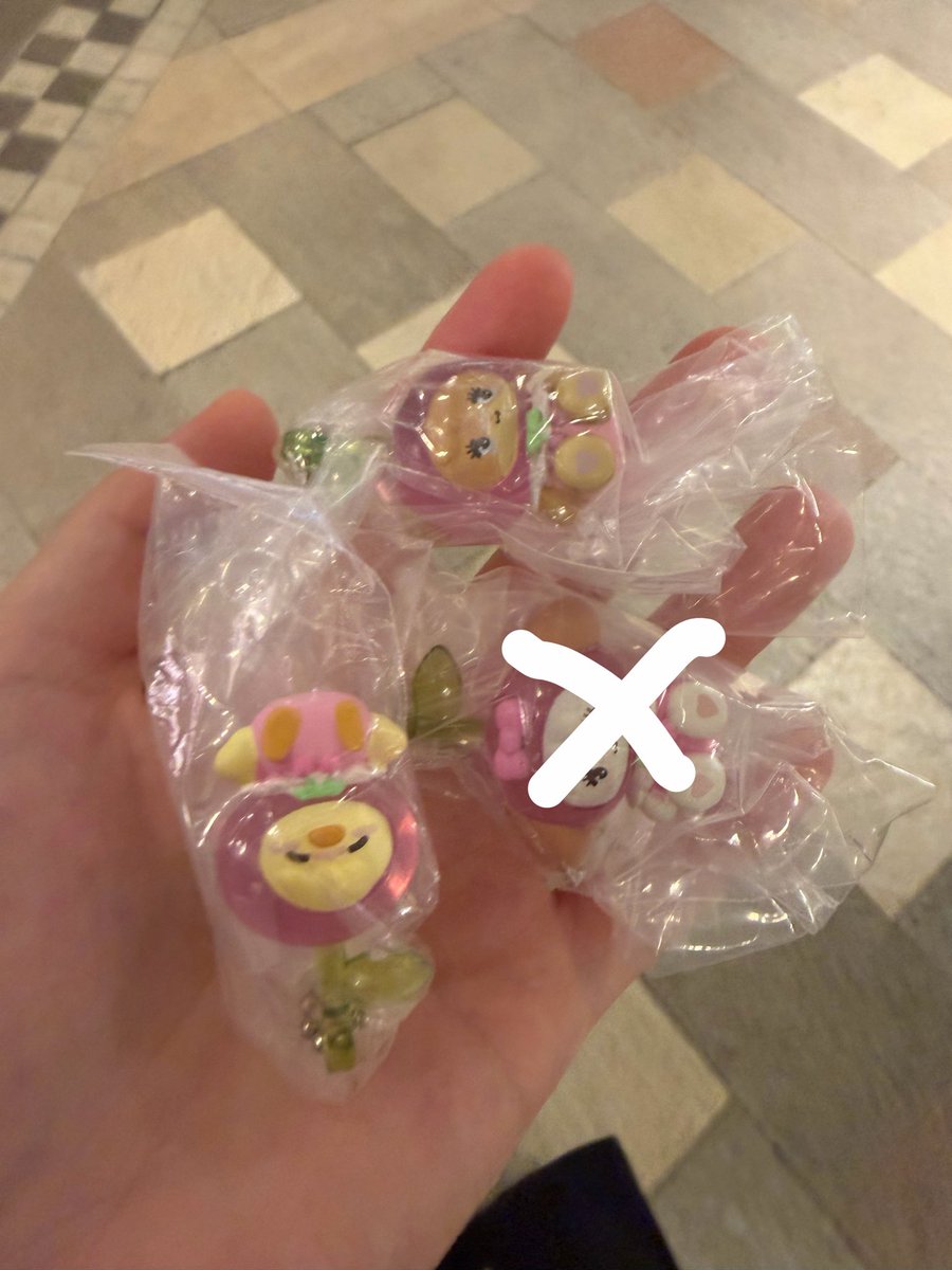 __mry_oO's tweet photo. mikko なかよしさくらんぼスイング　交換

【譲】ラテ、パフ

【求】ムース、ナッツ、キャミー

後日にてみなとみらい、横浜にて手渡し交換でのお取引を求めております

いまから川崎も対応可能です

お気軽にお声掛けください🎀 https://t.co/8rupIVZU9d