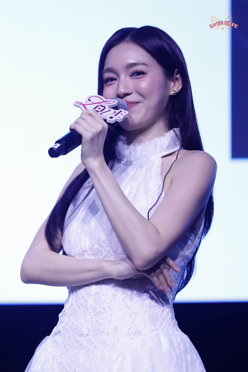 myhappines_ss's tweet photo. . ∧,,,∧
(  ̳• · • ̳)
/    づ♡  ꒰ ᴍᴇᴏᴡ ᴍᴇᴏᴡ ꒱

MILKLOVE SWEET MEMORY IN SG
#GirlRulesFMinSingapore 
#MilkLove #loverrukk https://t.co/L0xf9rCcew