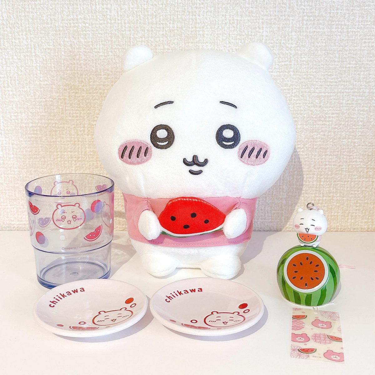 rd_vuj's tweet photo. エニマイくじ🍉🎐
自引きできたのはコップだけで、周りに協力してもらい集めることができたちいかわセットです！😭 https://t.co/0xlFXQnO14