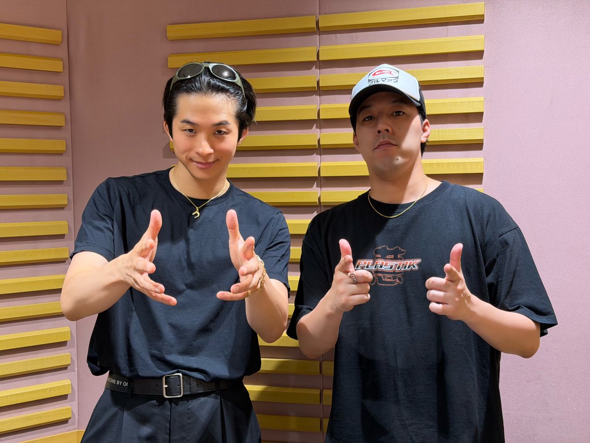 fantastics_fext's tweet photo. /／
#FANTASTICS のオールナイトニッポンPODCAST
初回配信スタート🎙️
\＼

8月の土曜日 月替わりパーソナリティを
FANTASTICSが担当させていただきます✨

# 1 『そうめんのポテンシャル』回は
#世界 #澤本夏輝 の二人が登場
ぜひお聞きください🕺
https://t.co/TodECeNoEH

感想は番組ハッシュタグをつけてポストしてください！
#FANTASTICSのANNP

✉️番組メールアドレス
fanta@allnightnippon.com

✔️8月の毎週土曜日 18時頃配信📻

#FANTASTICS
@ann_podcast