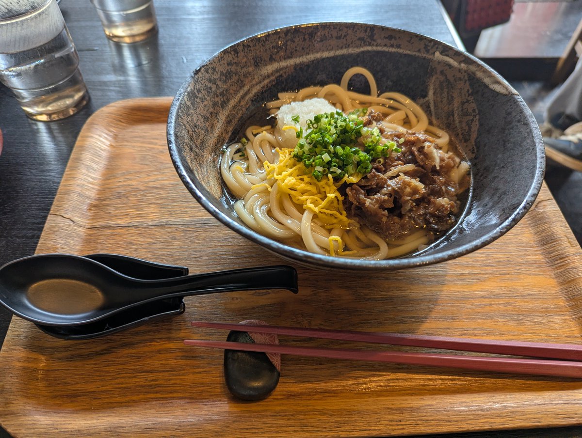 mofu_frogVR's tweet photo. 彦根城となんかご飯とか https://t.co/UeDtgCeCOR