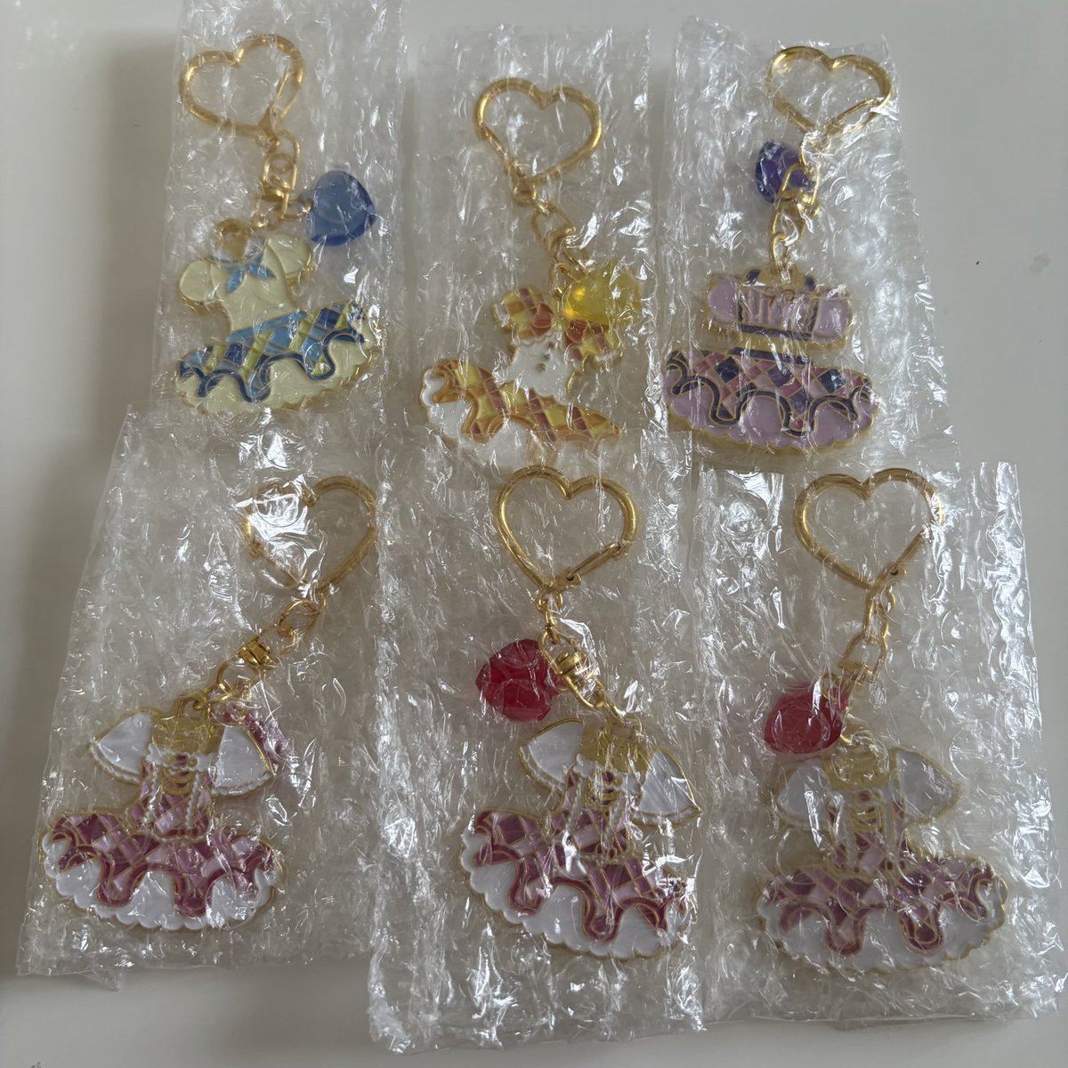 a40ug's tweet photo. 【交換 買取】アイカツ ドレスチャーム

譲 : 画像のもの

求 : グリーンステージコーデ or 定価➕送料

レッドステージコーデはグリーンステージコーデと交換のみ

郵送希望です(  . .)"
検索からでもお気軽にお声掛けください🥹💖 https://t.co/nzVc92lt6p