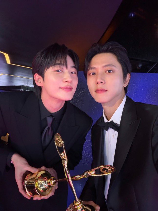 wooseokfiles's tweet photo. #JooWooJae instagram update with #ByeonWooSeok! https://t.co/DIyEOkAlC3