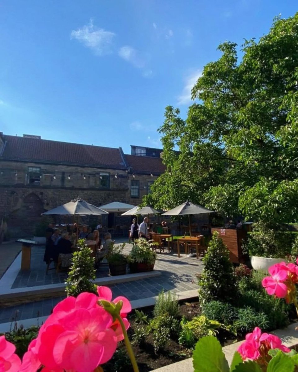 BlackfriarsRest's tweet photo. If you've been meaning to visit us, August is a pretty good month to do it... 👀

Have a look at what's coming up and see what takes your fancy 👉 https://t.co/PVrZTX8aLG https://t.co/fFJ9dgKyP5