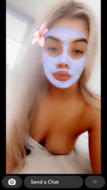 GHOSTACESS5n's tweet photo. Gain access into your ex Snapchat account and see all her masturbating videos and sextapes hidden with her nudes in her Snapchat my eye’s only 
Send me a message request rn with her username I responded fast and I’m always active 🟢❗️ https://t.co/C6rWijrIxR