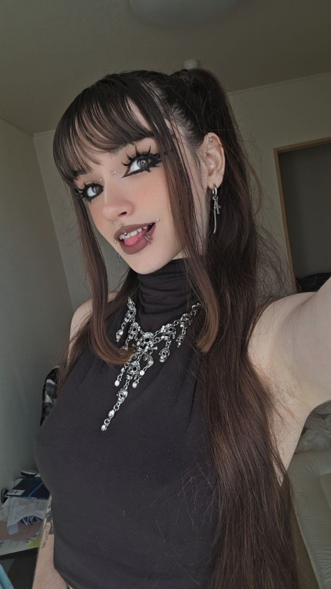 shouganai___'s tweet photo. Mon date à été annulé mdrrrr mais va y je suis trop belle c'est pg ainsi va la vie https://t.co/I4UYiiw3vp