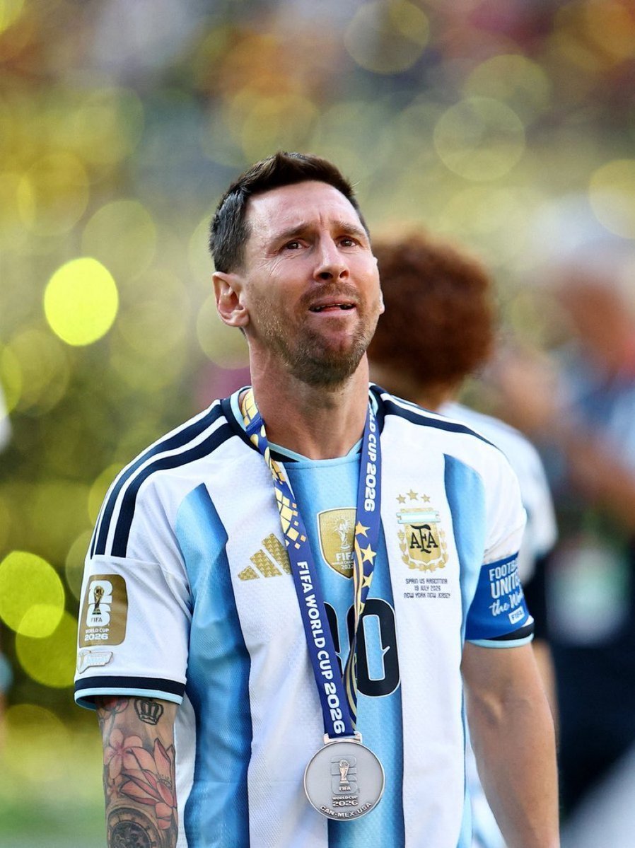 Lavozgalactica's tweet photo. Hoy se cumplen 13 días de la derrota de Argentina ante España en la final del Mundial. https://t.co/tGczR8Qwbn