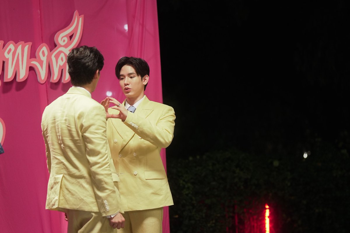 ADogandAPlane's tweet photo. งานพิธีมงคลสมรส คณิต❤️ภาณุพงศ์

#ADogAndAPlaneFinalEP
@Tawan_V @new_thitipoom https://t.co/Tmphw2OPDO