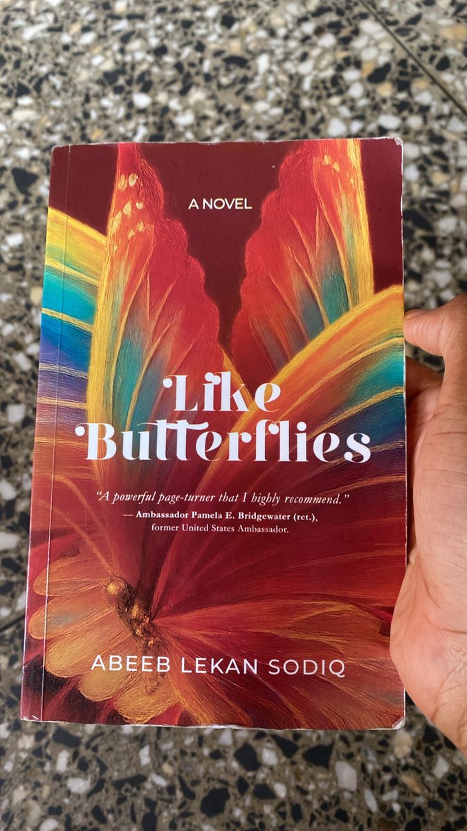 PharydahA's tweet photo. Nahhh… more like @arakunrinlekan ‘s Like Butterflies.🤭 

A good read. You should check it out.🫠

I’ll see you when you read it😂😌 https://t.co/4K6W4QZisl