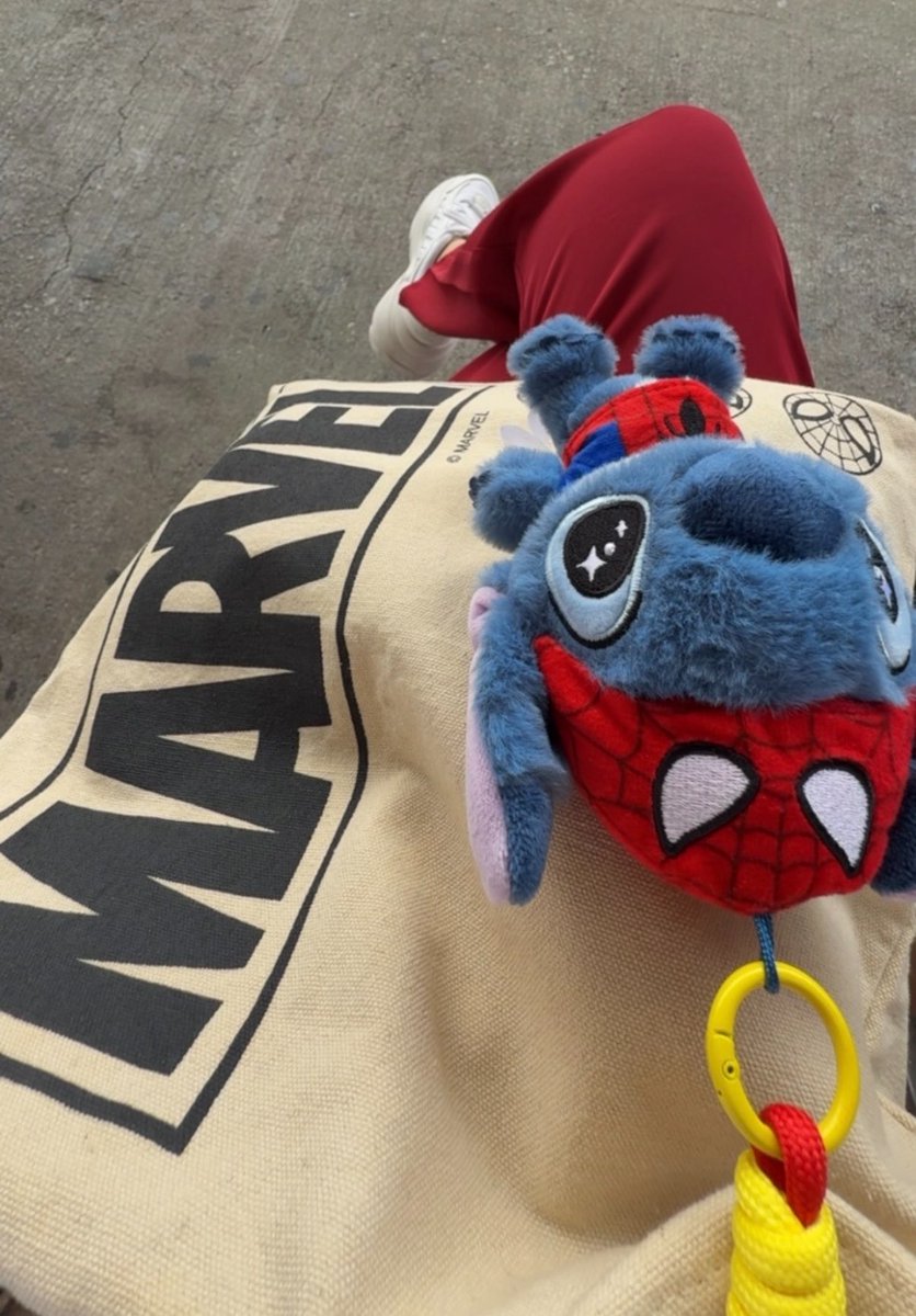 fri_stom6's tweet photo. スパイダーマン：ブラン・ニュー・デイ観てきた🕷️❤️何が起きても常に「親愛なる隣人」でいてくれようとするトムホスパイディがまじで最高すぎて大号泣😭😭😭言葉にならないくらい本当に良すぎたので、とにかく観てくれとしか言えない。

 #スパイダーマン https://t.co/84sac3AX94