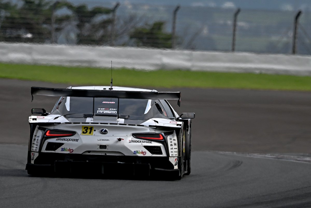 zseriesfx's tweet photo. 今日はスーパーGT富士へ🏁

#SUPERGT
#富士スピードウェイ https://t.co/jxfJStUp7t