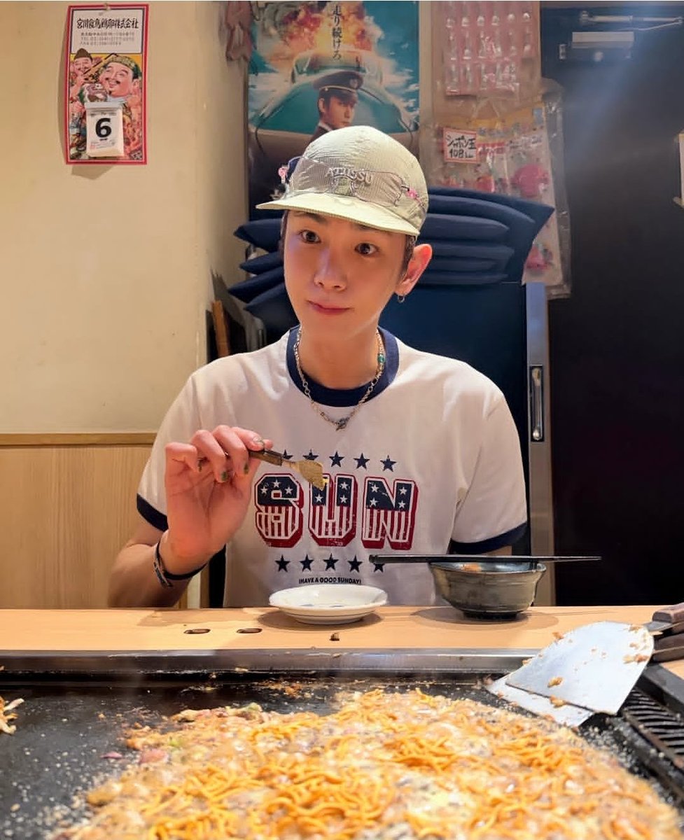 _swtokyodome's tweet photo. 🔑おきー様ここのもんじゃかな？
しかもカレンダーが7/6日🗓️😳

お惣菜と煎餅もんじゃ さとう https://t.co/3LfbxaoXAy https://t.co/McqW7jg60W