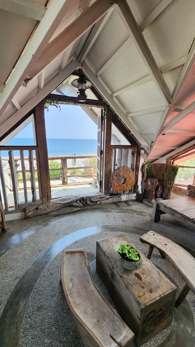 ortsac_c's tweet photo. #philippines #launion #traveling
 Nalvo Pebble Beach and Bahay na Bato in LA Union🤩🤩🤩 https://t.co/1rFLS8ygD3