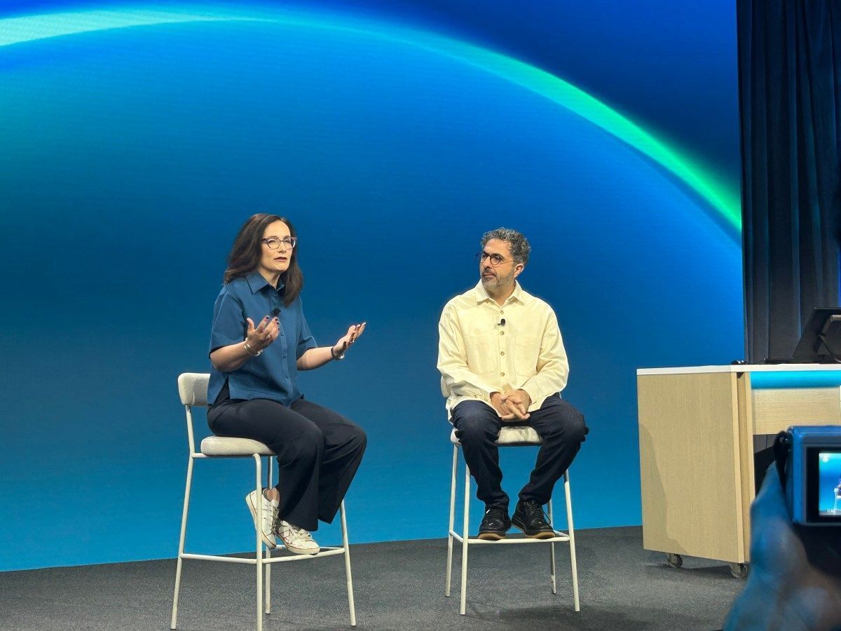 Ronald_vanLoon's tweet photo. Microsoft launches its first #Cybersecurity model, plus a new agentic cybersecurity system
by @LucasRopek1 @TechCrunch
Learn more: https://t.co/dLfWiU817W
#ArtificialIntelligence #InfoSec #IT #Tech #Technology https://t.co/NpxBezEUVF