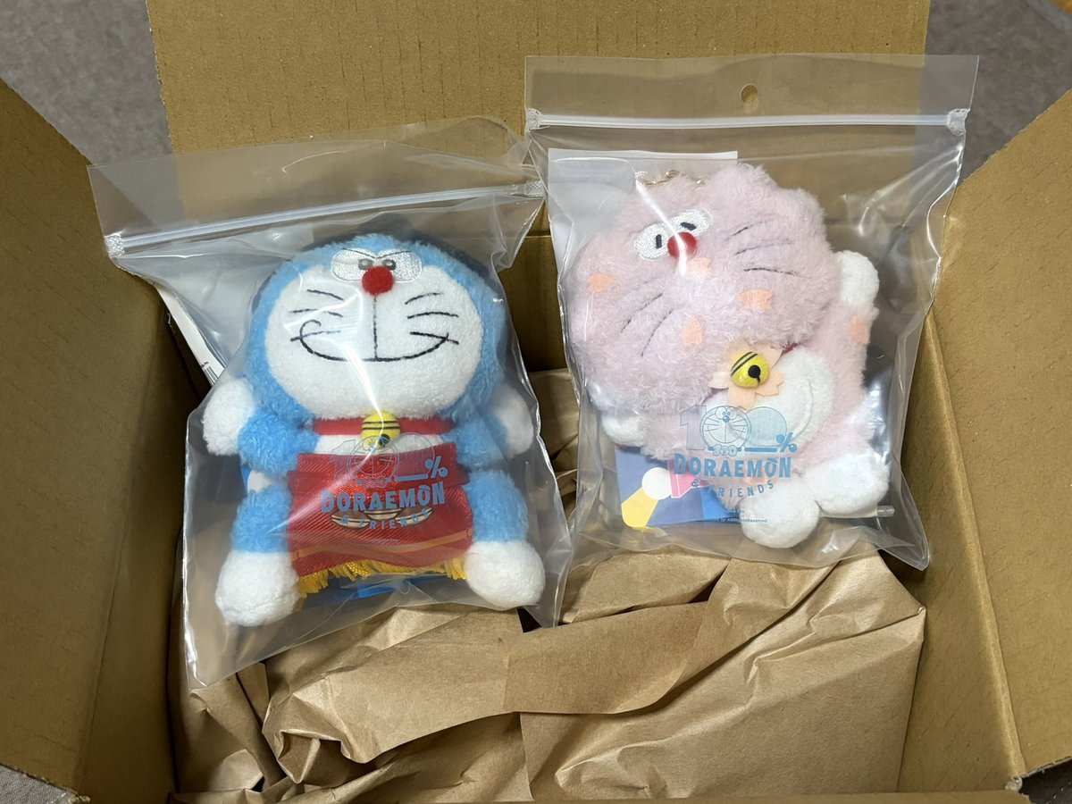 dodo1293's tweet photo. 桜&amp;おすもうドラちゃん受注してたのが届きました🌸ふわふわかわいい！
桜ドラちゃん香り付きじゃなくなってるのかと思いきやバッチリふんわり桜の香りついてて個人的には嬉しでした🌸 https://t.co/o8vt0e32Dl
