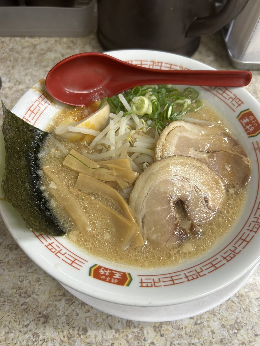 HysRockMari's tweet photo. 久々の
1人王将
1人なので
ラーメン🍜のみ https://t.co/bWHTxHOmhH